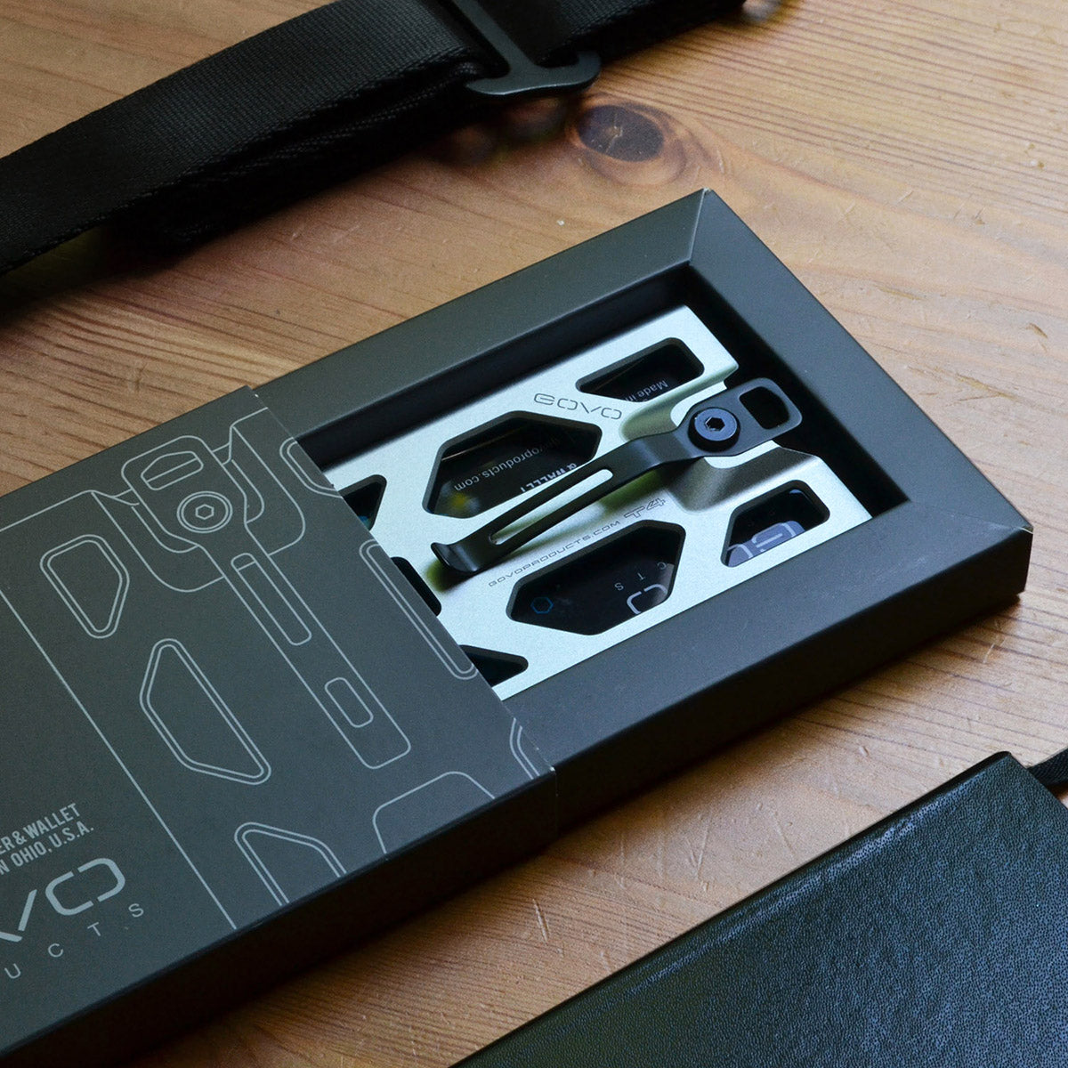 Aluminum T4 Badge Holder & Wallet